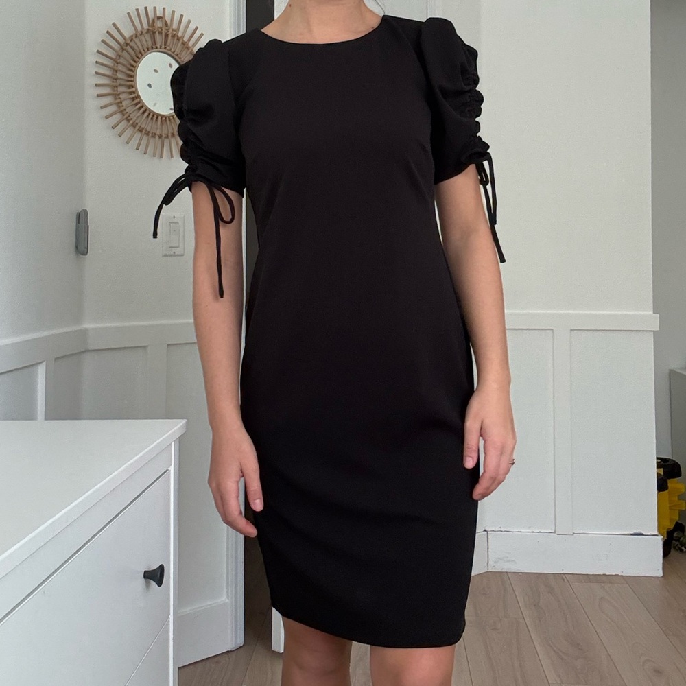 Shelby & Palmer Black Puff-Sleeve Dress